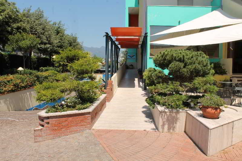 Hotel Maiuri Pompei Exterior photo
