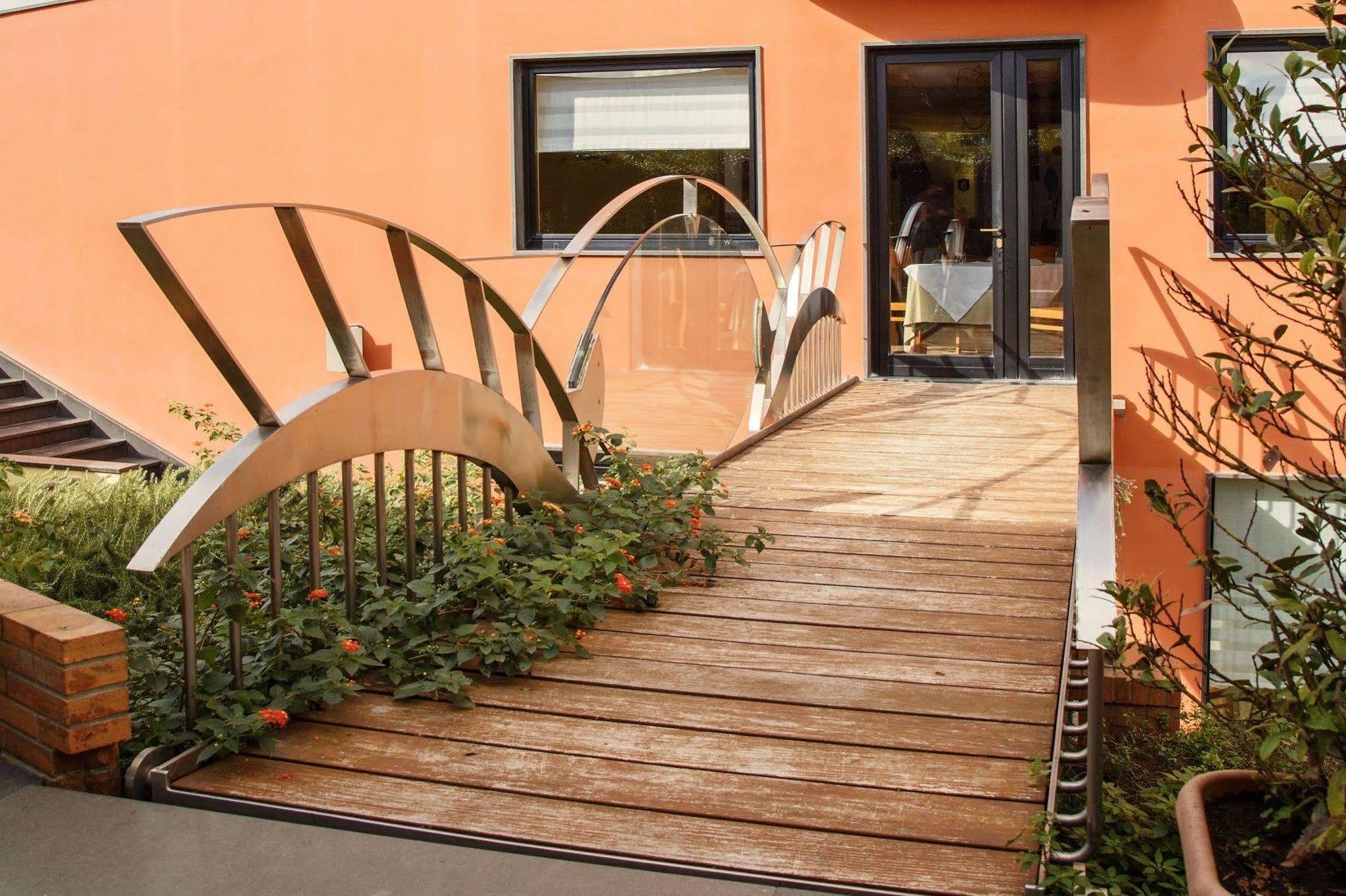 Hotel Maiuri Pompei Exterior photo